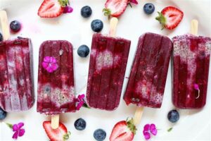 Acai Freeze is a delicious and nutritious breakfast, lunch, or snack!